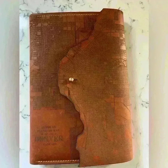 Tactile Craftworks Leather Denver Map Journal - Picture 1 of 8